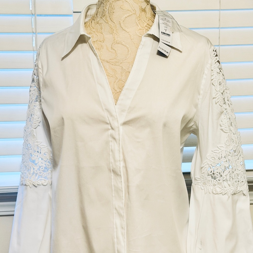 White House Black Market Lace Poplin Shirt – Size 8